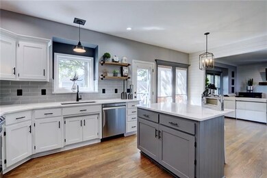 331 SW Albatross Ct, Lees Summit, MO 64082 - photo 7