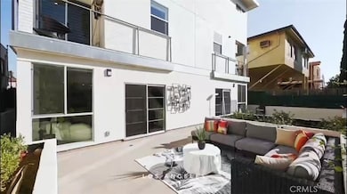 1245 N New Hampshire Ave unit 5, Los Angeles, CA 90029 - photo 5