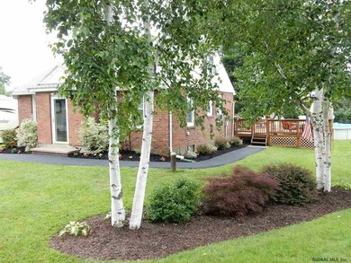 25 Bellview Rd, Troy, NY 12180 - photo 2