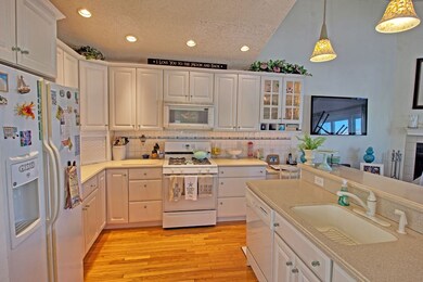 498 20th St, Avalon, NJ 08202 - photo 4