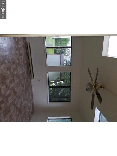 21 Peachfield Ln, Willingboro, NJ 08046 - photo 6