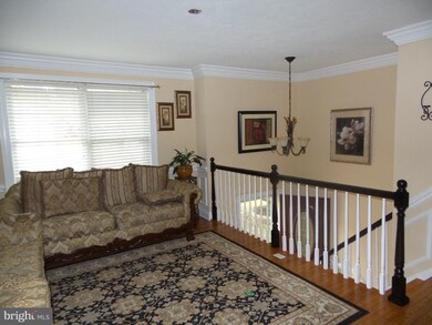 18018 Wilmer Porter Ct, Dumfries, VA 22026 - photo 6