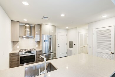 Gull's Cove unit 7090, Jersey City, NJ 07302 - photo 7