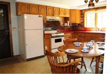 12 Paxton Rd, Spencer, MA 01562 - photo 3