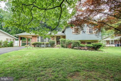 12824 Camellia Dr, Silver Spring, MD 20906 - photo 2