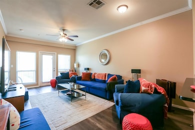 910 W 25th St unit 408, Austin, TX 78705 - photo 7