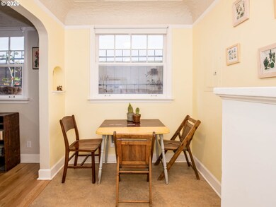 711 NE Randall Ave unit 100, Portland, OR 97232 - photo 6