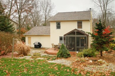 9040 Greystone Rd-107