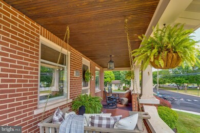 105 N 4th St, Telford, PA 18969 - photo 5