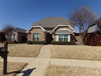 209 Piccadilly Cir, Wylie, TX 75098 - photo 2