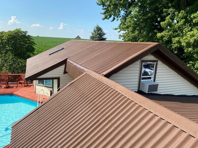 Fiberglass asphalt composite industrial roof