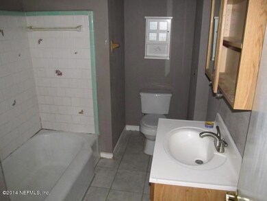 1414 Dakar St, Jacksonville, FL 32205 - photo 6