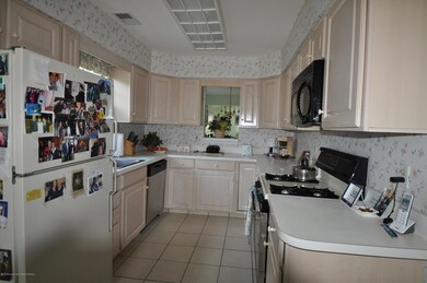 1633 Goldspire Rd, Toms River, NJ 08755 - photo 3