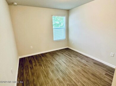 7649 Mailes Ct unit 202, Jacksonville, FL 32210 - photo 5