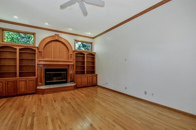 1231 N Fieldcrest St, Wichita, KS 67212 - photo 3