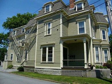 16 Catherine St unit 6, Newport, RI 02840 - photo 2