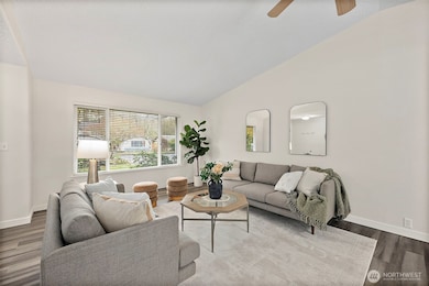 1117 17th St SW, Puyallup, WA 98371 - photo 7