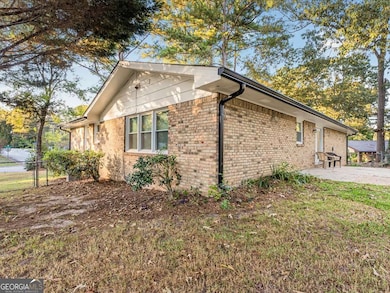 1836 Whitworth Dr, Riverdale, GA 30296 - photo 7