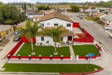 12403 S Central Ave, Los Angeles, CA 90059 - photo 2