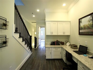 3704 Swayze Ct, Houston, TX 77018 - photo 5