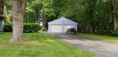 11 Enterprise St, Lisbon Falls, ME 04252 - photo 5