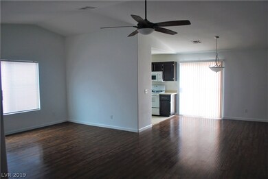 Living dining