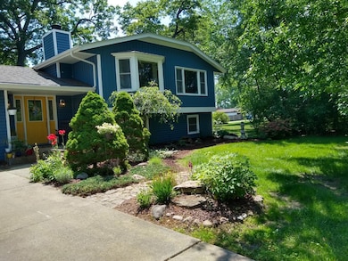 235 N True St, Griffith, IN 46319 - photo 2