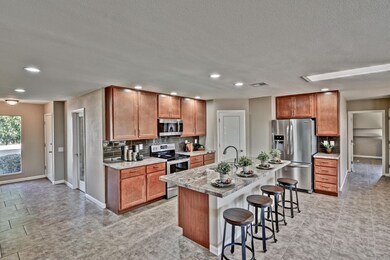 17620 N Hitching Post Dr, Sun City, AZ 85373 - photo 2