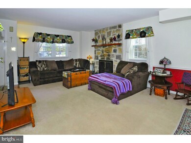 291 Lawndale Ave, King of Prussia, PA 19406 - photo 3