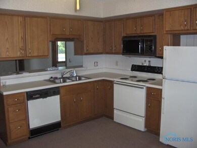 702 Murbach St, Archbold, OH 43502 - photo 5