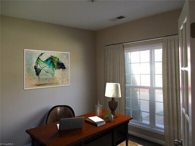 Virtually Staged... no furnishings convey