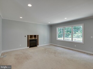2207 Shiver Dr, Alexandria, VA 22307 - photo 3