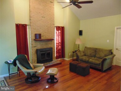 13 Snowball Ct, Mount Laurel, NJ 08054 - photo 3