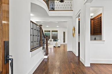 4154 Santa Barbara Dr, Dallas, TX 75214 - photo 4