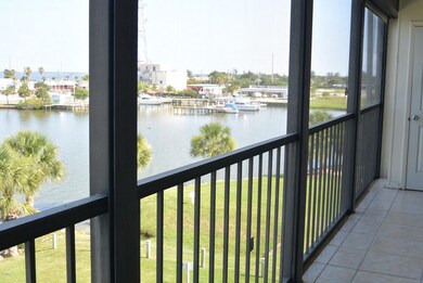 ADDITIONAL STORAGE SPACE ON BALCONY