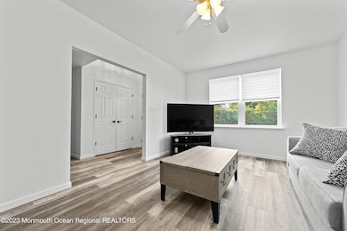 30 Peachtree Ln unit 313, Jamesburg, NJ 08831 - photo 7