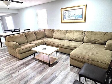 6886 49th Ave N, Saint Petersburg, FL 33709 - photo 7