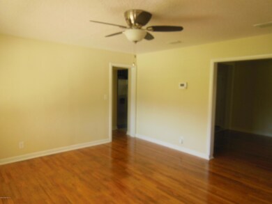 6215 Randia Dr, Jacksonville, FL 32210 - photo 5