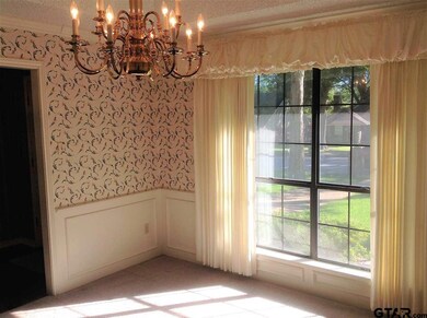 5805 5805 Sheffield Dr, Tyler, TX 75703 - photo 3