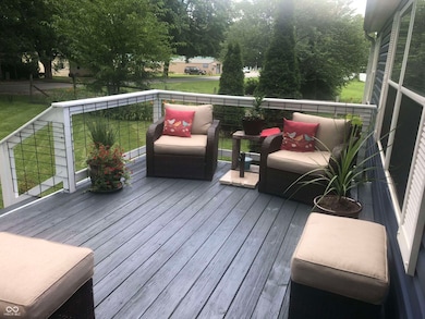 328 N Front St, Thorntown, IN 46071 - photo 4