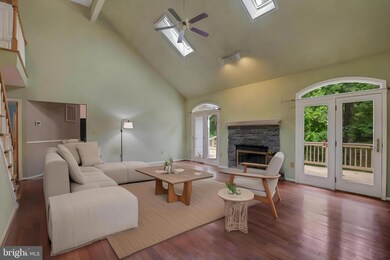 12719 Banner Plantation Dr, Fredericksburg, VA 22407 - photo 2