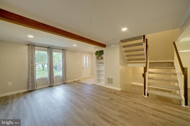 10631 Delfield Ct, Laurel, MD 20723 - photo 5