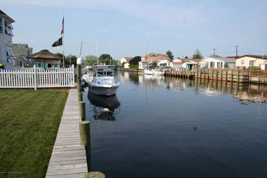 25 Carlyle Dr, Bayville, NJ 08721 - photo 2