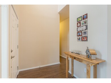 1211 33rd Ave, Forest Grove, OR 97116 - photo 3