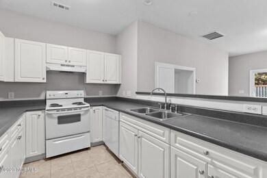 977 Downey Branch Ln, Wilmington, NC 28403 - photo 5