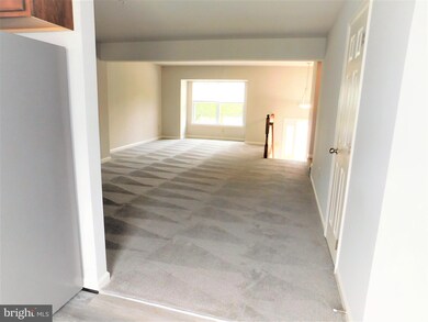 5795 Rock Spray Ct, Frederick, MD 21703 - photo 2