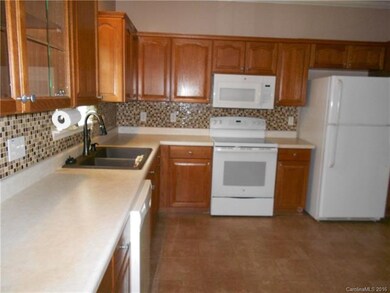 76 Lakewood Rd, Hendersonville, NC 28792 - photo 6