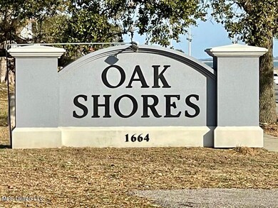 Oak Shores