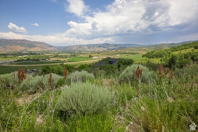 6839 E Summit Peak Cir unit 48, Huntsville, UT 84317 - photo 4