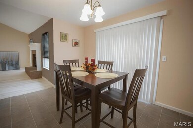 984 Northwestern Ave, Fairview Heights, IL 62208 - photo 5